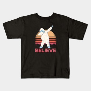 Yeti Dab Dancing Believe Graphic Bigfoot Sasquatch Yeti Dabbing Kids T-Shirt